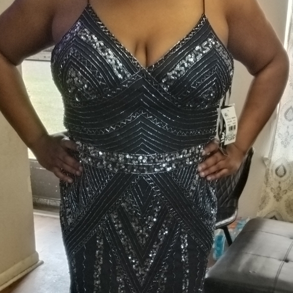 Jump Juniors' Beaded Sequin-Embellished Gown - Picture 1 of 4